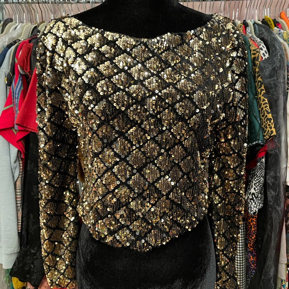FATE sequins crop top
